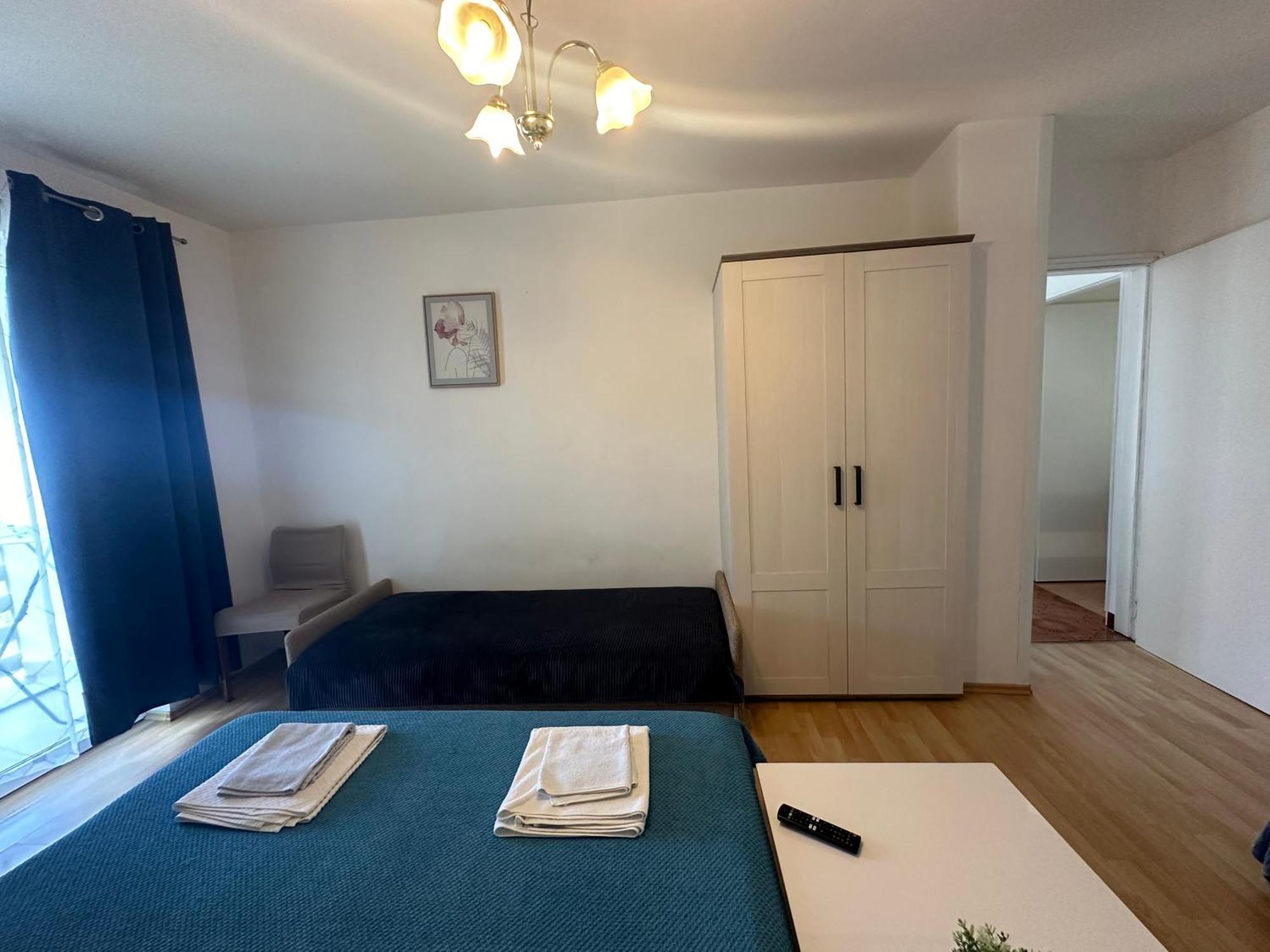 Apartmani Ira 茨里克韦尼察 外观 照片